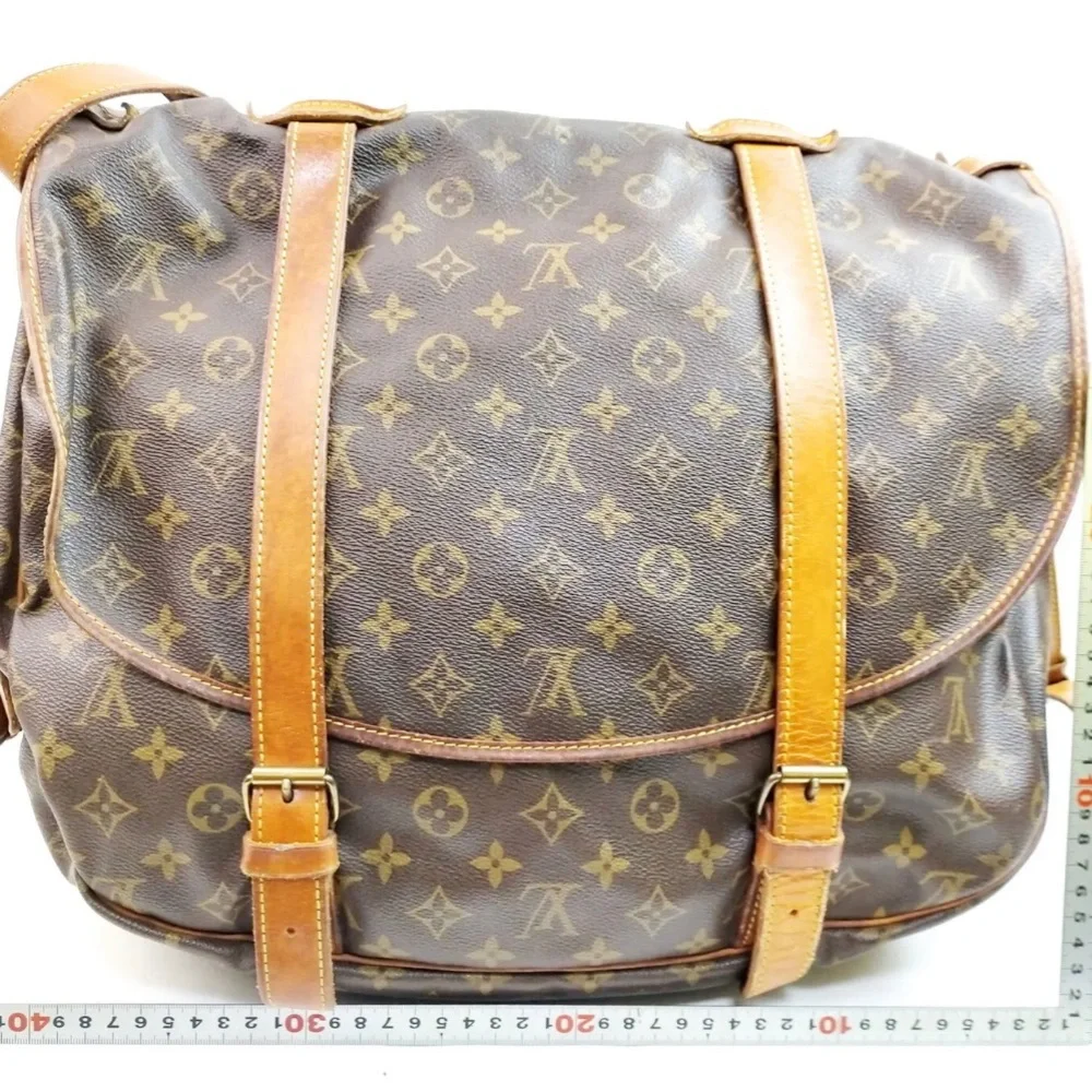Louis Vuitton Monogram Brown & Tan Shoulder Bag - Picture 4 of 16